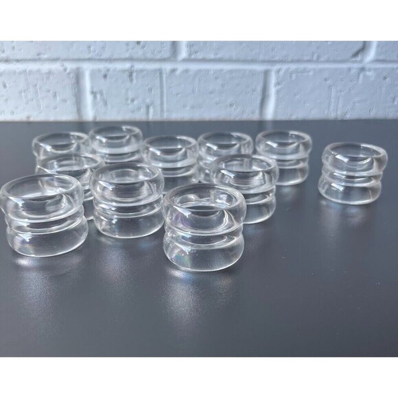 Set of 11 Clear Acrylic Plastic Napkin Rings Table Decor - Picture 4 of 6